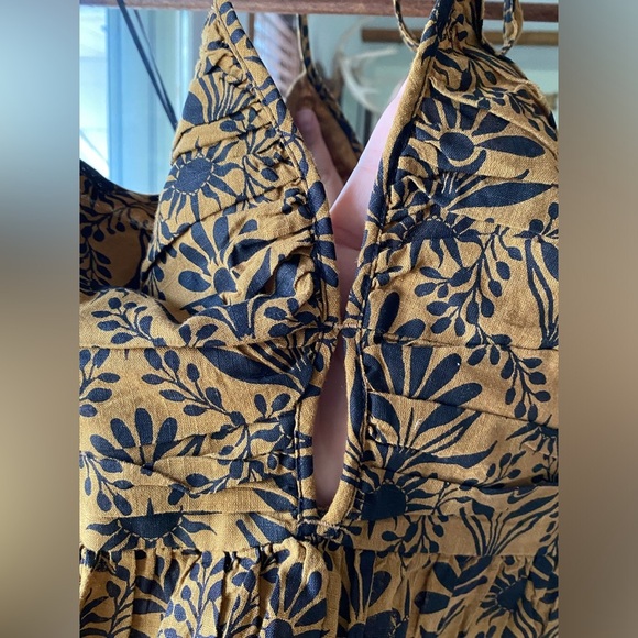 Free people halter smocked top ☀️NWT ☀️ - Picture 6 of 8